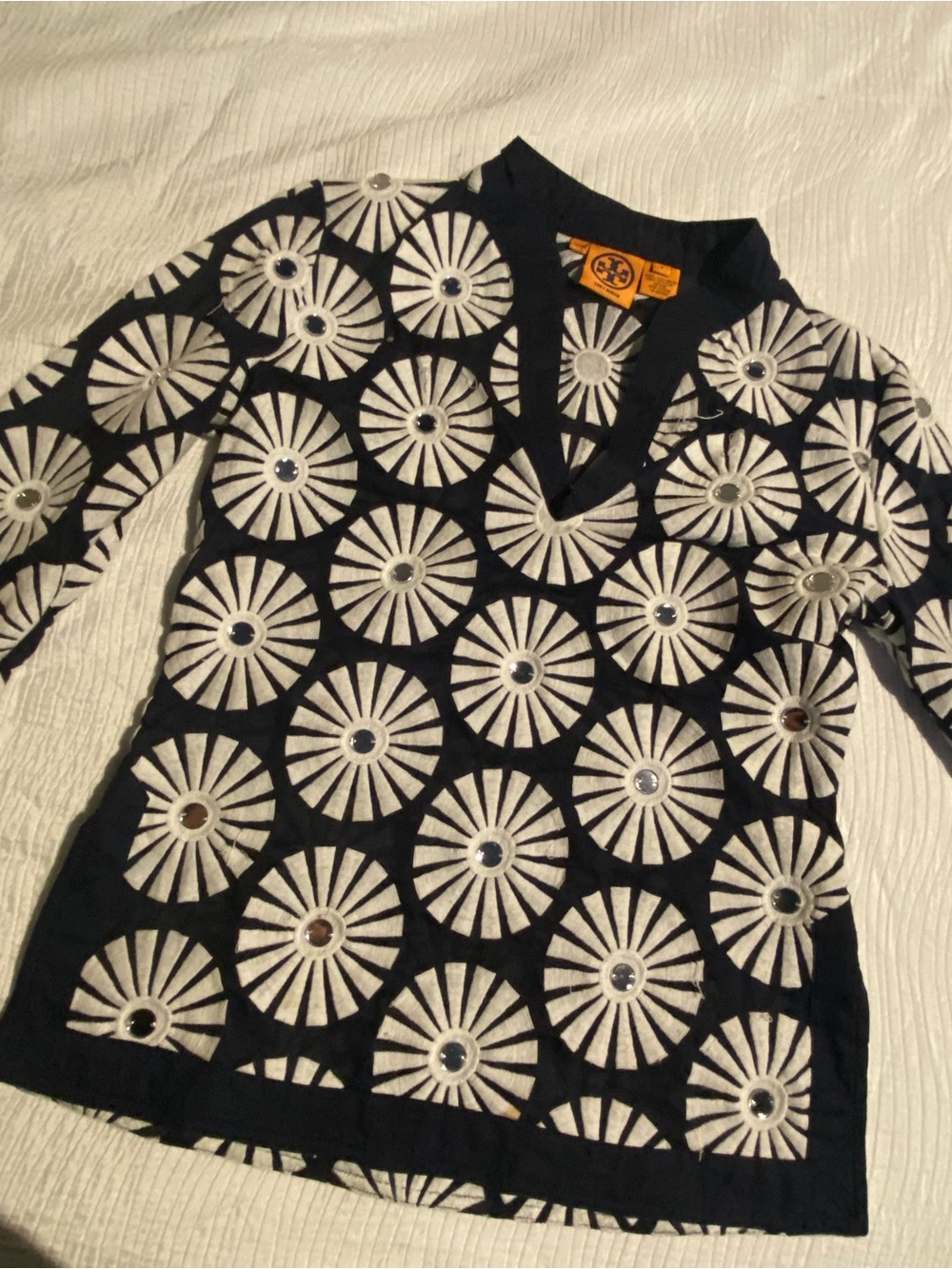 Tory Burch Black & Ivory Graphic Cutout V-Neck Knit Top
